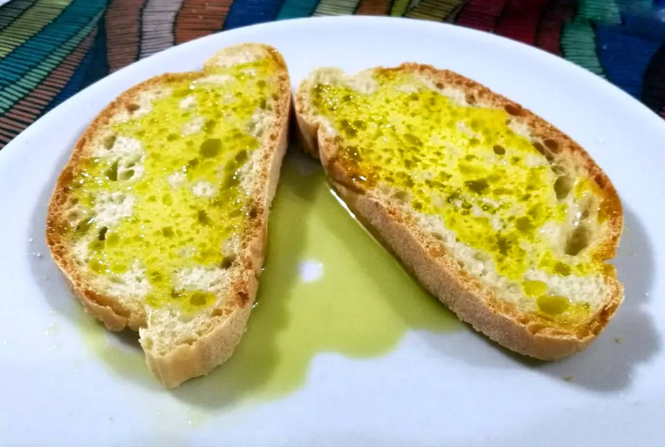 Olio EVO IGP Toscano: cosa garantisce questa etichetta e come riconoscerlo