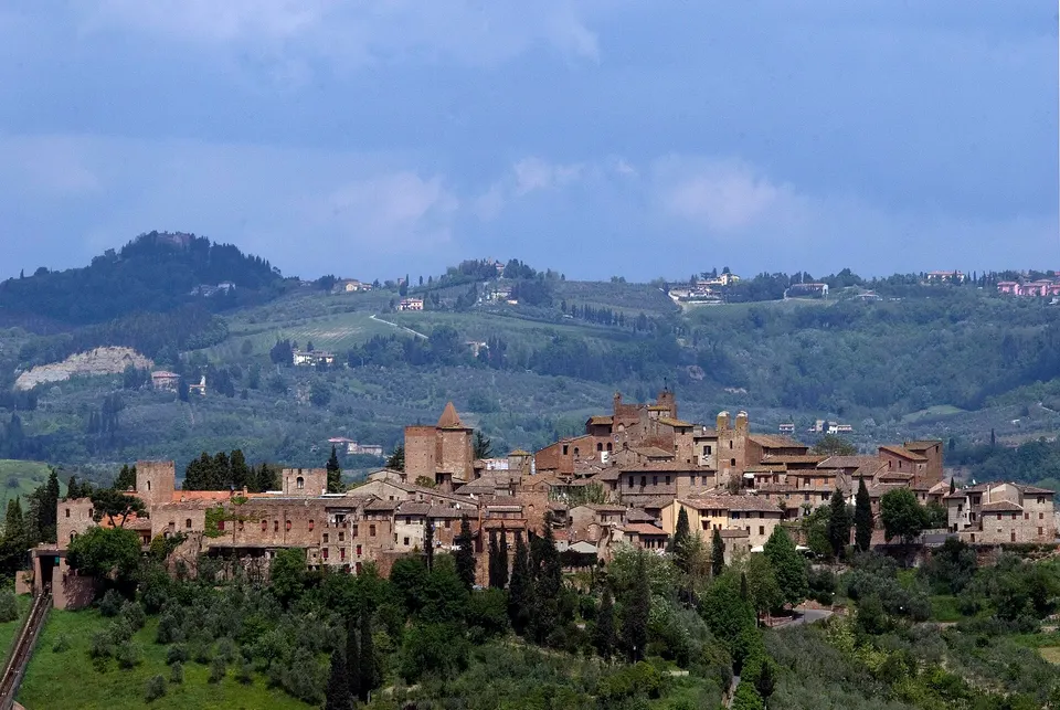 Certaldo alta panorama2008