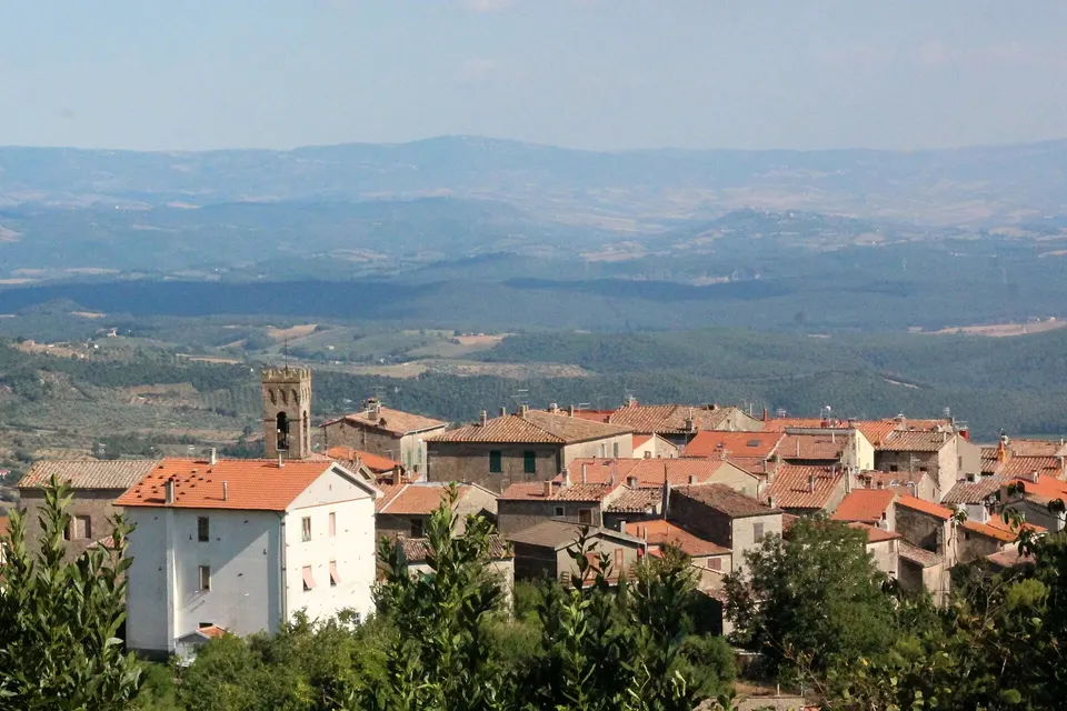 Panorama of Sassofortino, hamlet of Roccastrada, Maremma, Province of Grosseto, Tuscany, Italy